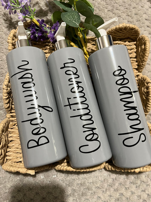 Bathroom cosmetic set